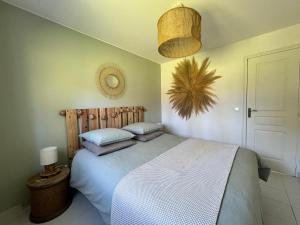 Fotografia z galérie ubytovania Les P'tits Apparts d'Angie - Logement Bohème v destinácii Porto-Vecchio