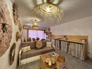 Fotografia z galérie ubytovania Les P'tits Apparts d'Angie - Logement Bohème v destinácii Porto-Vecchio