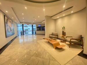 Et opholdsområde på PRG23 - Garagem, 4 Dorm, Próx Shopping Atlântico