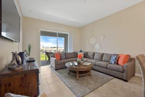 Setusvæði á 3131 Paradox Circle, Unit 404 #838 apts