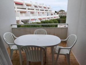 Balkón alebo terasa v ubytovaní Studio avec Terrasse et Parking Privé à La Grande Motte - 4 Pers. - FR-1-716-8
