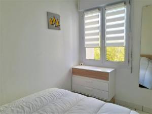 Fotografia z galérie ubytovania Appartement lumineux au Pouliguen - Proche port et plage, idéal pour vacances en famille - FR-1-392-223 v destinácii Le Pouliguen