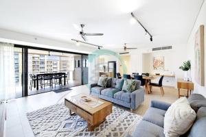 Istumisnurk majutusasutuses ZEN Oceania - 2BR Ocean View