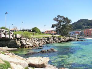 Imagen de la galería de Hostal Santa Marta Playa, en Baiona