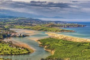 Galeriebild der Unterkunft Apartamento mogro playa in Mogro + 37 Fotos