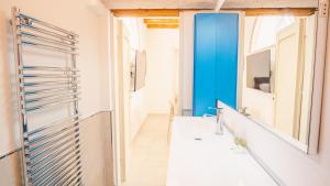 Koupelna v ubytování San Giovanni in Valle - Italian Homing + 9 fotografií