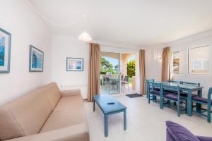 Χώρος καθιστικού στο Oro del mar iv apartamento 01