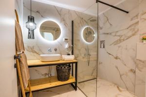 Kúpeľňa v ubytovaní Euphoria Suites