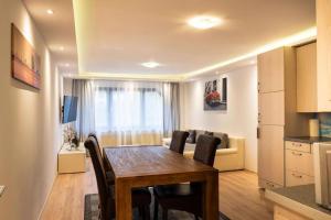 Kuchyň nebo kuchyňský kout v ubytování Ferienwohnung-lenne-Finnentrop