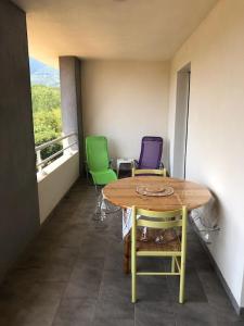 Posedenie v ubytovaní Location F2 classée 3 étoiles pour des vacances de rêve