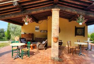 Posezení v ubytování Agriturismo LUCERTOLA