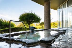 Vườn quanh Enakyo Onsen Hotel Yuzuriha