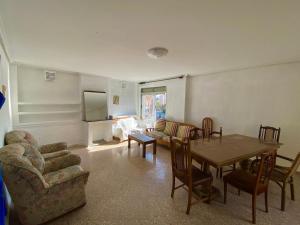 Fotografia z galérie ubytovania bigger flat ideal for family near beach center and city of science v destinácii Valencia + 3 fotografie