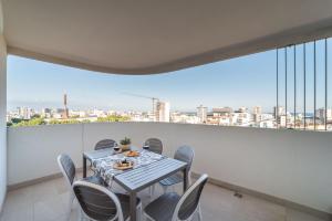 En balkon eller terrasse på Appartamenti Torre Bianca