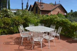 En have udenfor mondello beach luxury apartments