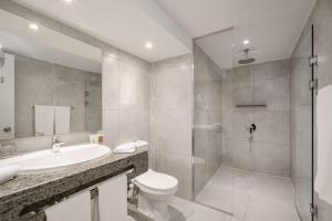 A bathroom at Sindbad Club