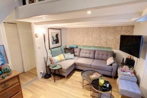 Fotografia z galérie ubytovania HENRI CAMILLE REAL ESTATE - Borniole - studio 8 min Palais v Cannes