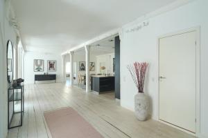 Fotografie z fotogalerie ubytování Spacious Apartment Centrally Located in CPH's Old Town v Kodani