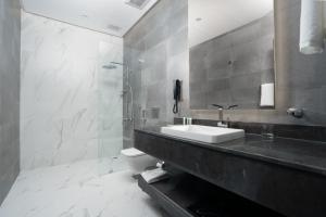 Ванная комната в AKASIYA HOTEL