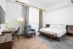 Кровать или кровати в номере AKASIYA HOTEL