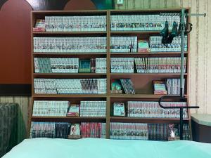 De bibliotheek in het hotel