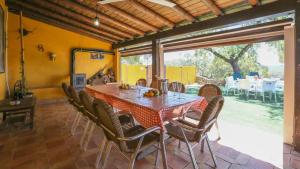 Zdjęcie z galerii obiektu Casa rural Navalonguilla Santa Olalla del Cala by Ruralidays w mieście Almadén de la Plata