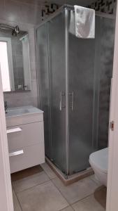 Koupelna v ubytování Sal Mar Suites