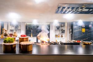 Cucina o angolo cottura di Hotel Pal Heights