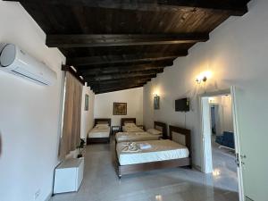 Postel nebo postele na pokoji v ubytování Ara E Vjeter Resort