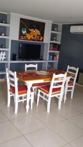 TV/trung tâm giải trí tại Home J y M