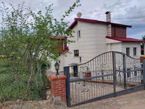 Budova, kde se vila nachází