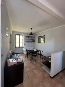 Φωτογραφία από το άλμπουμ του Host Civico 4 σε Montafia