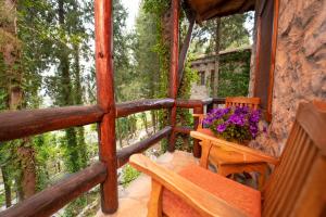 Балкон или терраса в Watermill Villa & Hotel Faralya