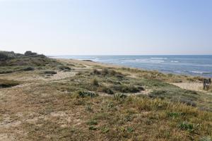 Zdjęcie z galerii obiektu Villa Les Brisants -La Cotiniere- Pieds dans l eau w mieście Saint-Pierre-dʼOléron