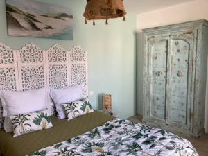 Posteľ alebo postele v izbe v ubytovaní Villa Clara, 600m de la mer, piscine