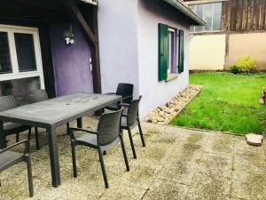 Ogród w obiekcie Gîte plain-Pied avec jardin du Centre Alsace