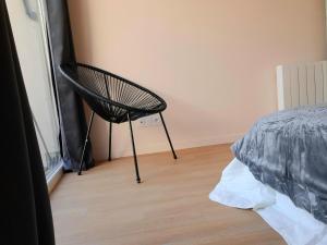 Posteľ alebo postele v izbe v ubytovaní L'îlot - Cosy moderne avec parking