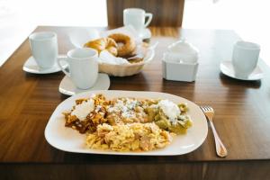 Frühstücksoptionen für Gäste der Unterkunft Montelago Cabañas & Resort
