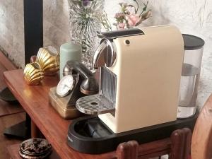 Afbeelding uit fotogalerij van Appart 5min de l'aéroport & tramway in Sale +11 foto's