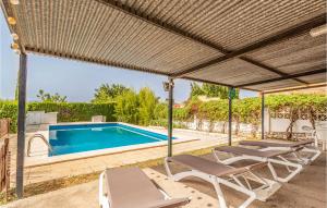 The swimming pool at or close to Gorgeous Home In Alhaurin De La Torre Még 26 kép