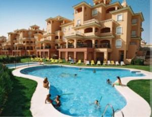 The swimming pool at or close to Dunas de Doñana Resort