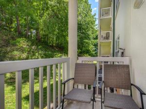 Балкон або тераса в Lazy Bears Den 2103