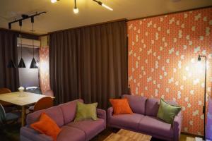 Ruang duduk di Living CUBE Beppu