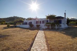The building in which the holiday home is located