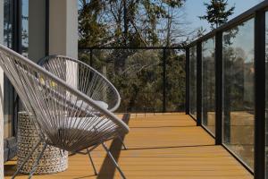 Μπαλκόνι ή βεράντα στο Wellness Resort Apartments Dziwnów Riverfront by Noclegi Renters