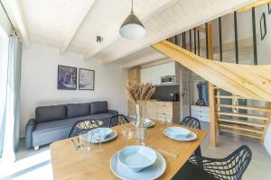 Dining area in the lodge