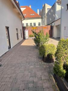 Budova, v ktorej sa apartmán nachádza