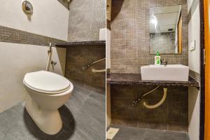 2 immagini di un bagno con servizi igienici e lavandino di FabHotel Happinex a Surat