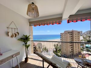 Balkón nebo terasa v ubytování Poniente Beach Modern Apartment