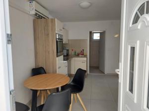 Kuchyň nebo kuchyňský kout v ubytování Apartmani Pavic